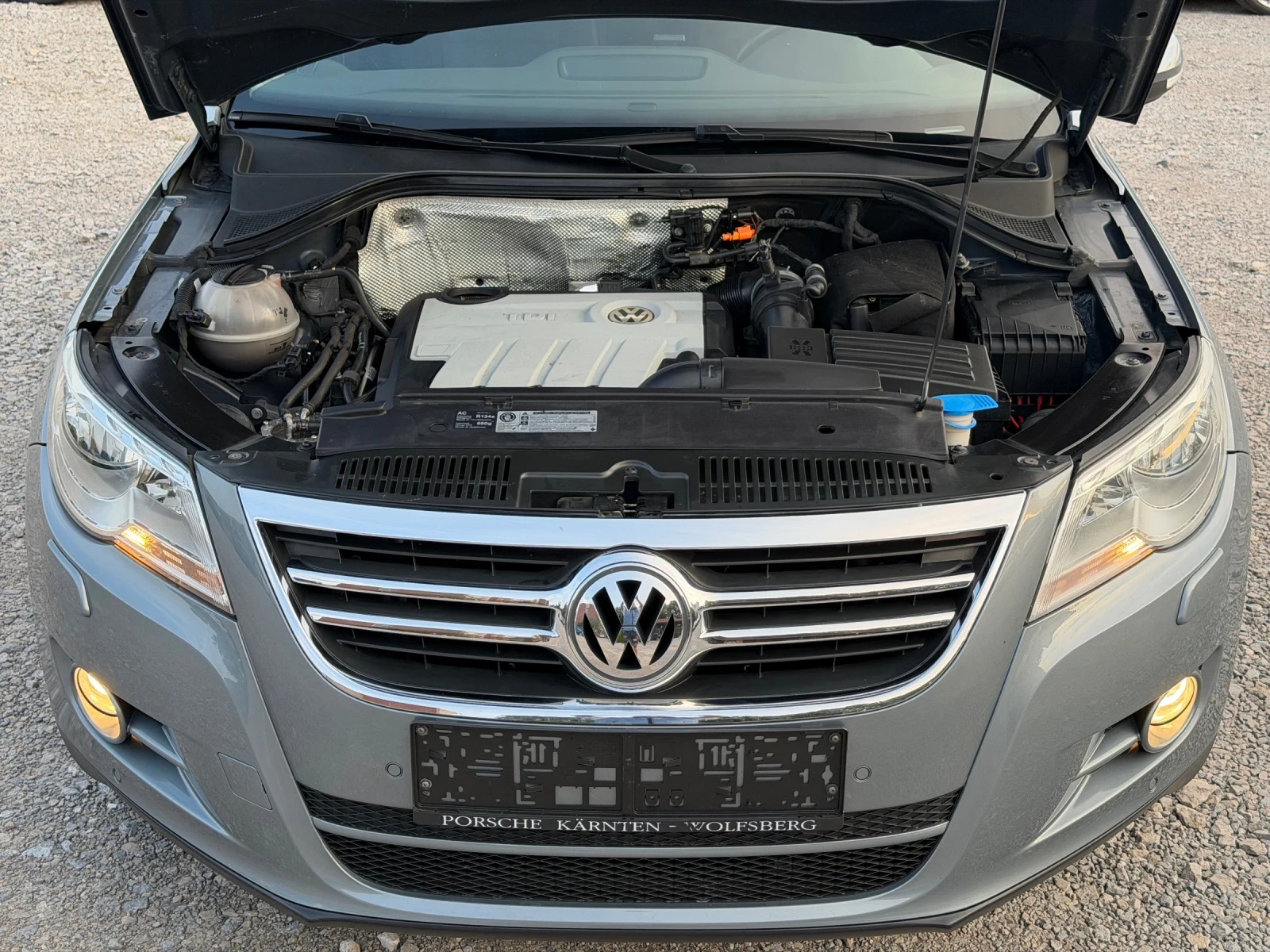 VW Tiguan 2.0TDi 140к.с * 4-Motion* * Климатроник* , снимка 17 - Автомобили и джипове - 54887705