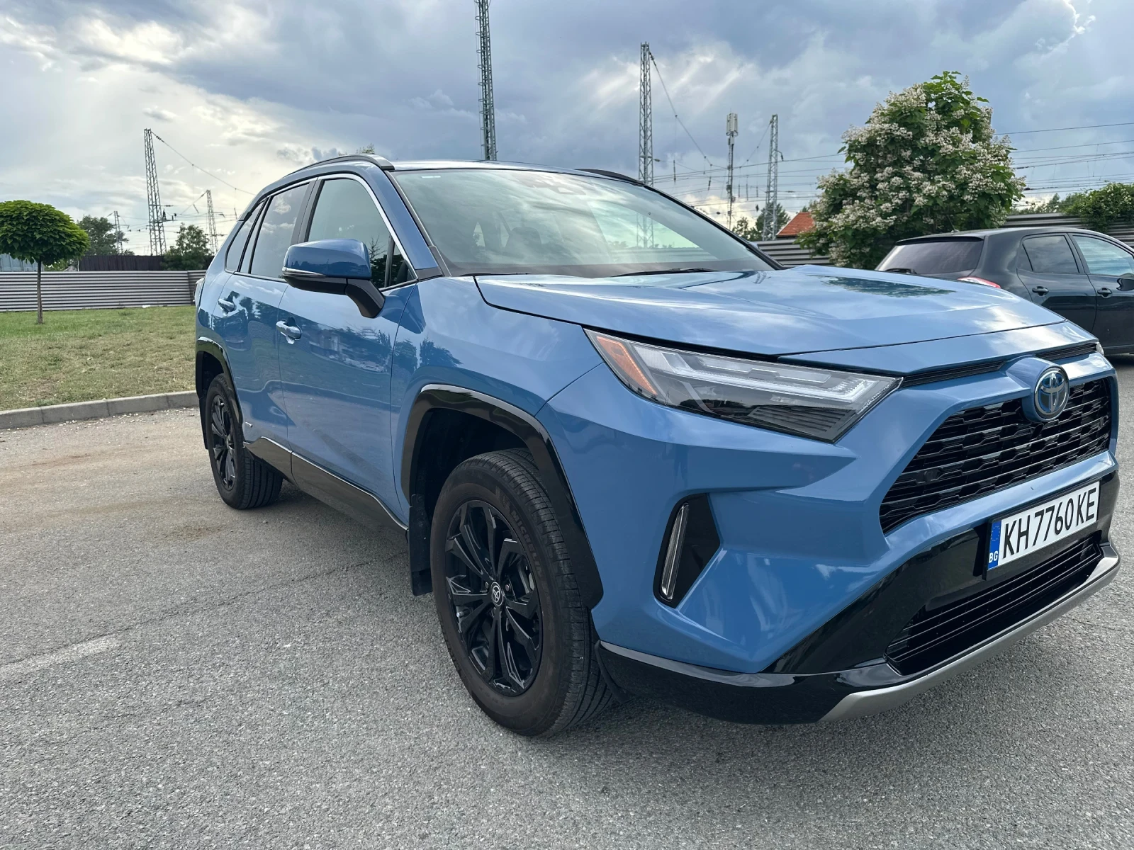 Toyota Rav4 SE Hybrid , снимка 6 - Автомобили и джипове - 54947222