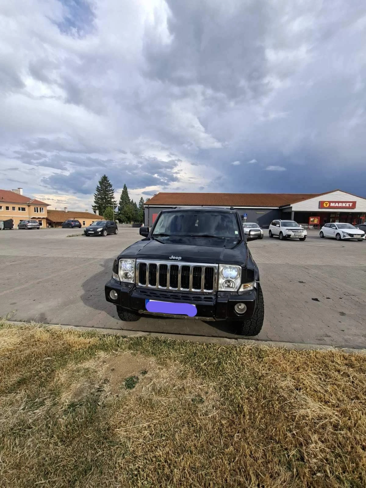 Jeep Commander, снимка 3 - Автомобили и джипове - 55038762