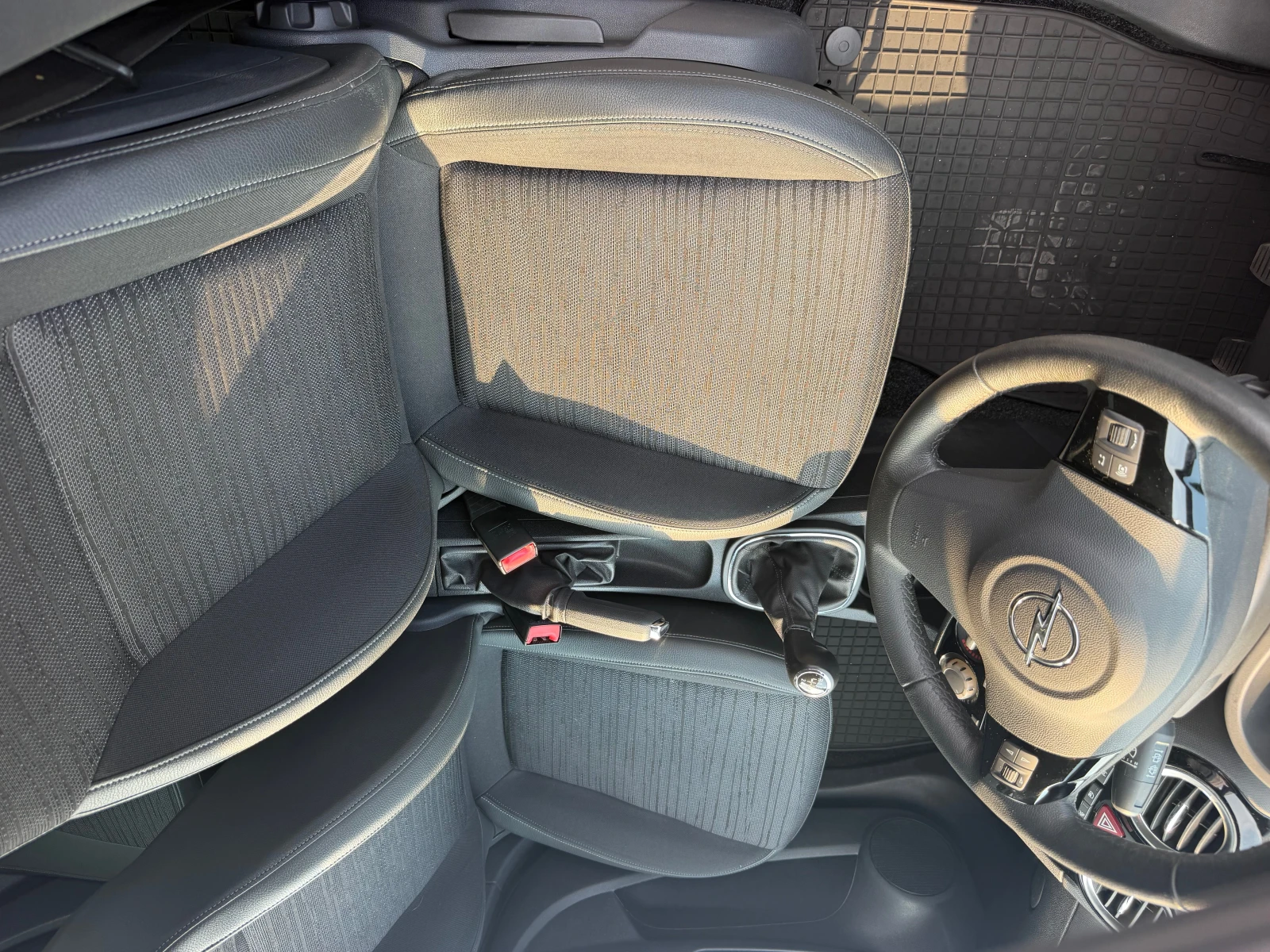 Opel Corsa 1.2BENZIN* FACE* KLIMA* TOP, снимка 11 - Автомобили и джипове - 55067714
