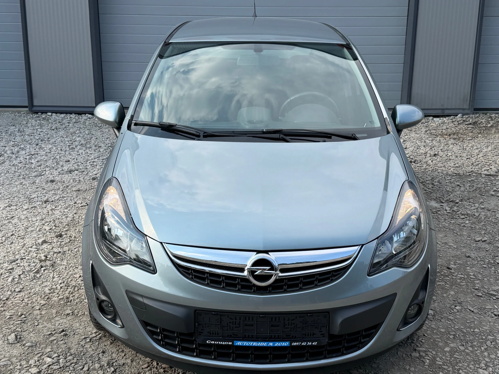 Opel Corsa 1.2BENZIN* FACE* KLIMA* TOP, снимка 2 - Автомобили и джипове - 55067714