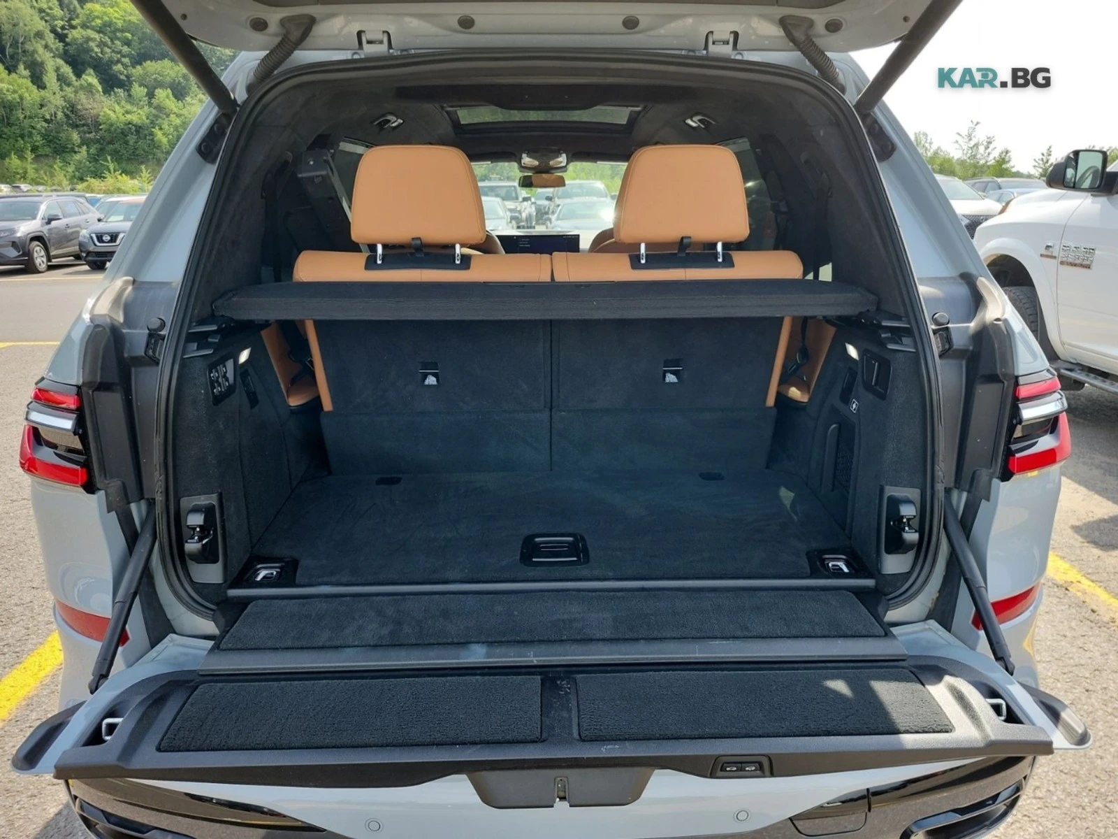 BMW X7 XDRIVE40I * AвтоКредит * (ЦЕНА ДО БГ), снимка 5 - Автомобили и джипове - 55213439