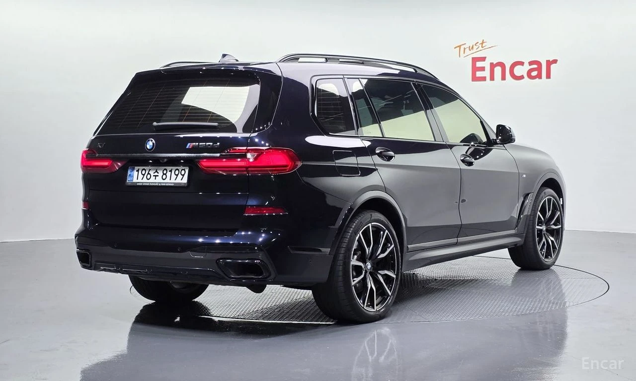 BMW X7 ОБДУХВАНЕ * ДИСТРОНИК * HEAD-UP * H/K * , снимка 3 - Автомобили и джипове - 55262705