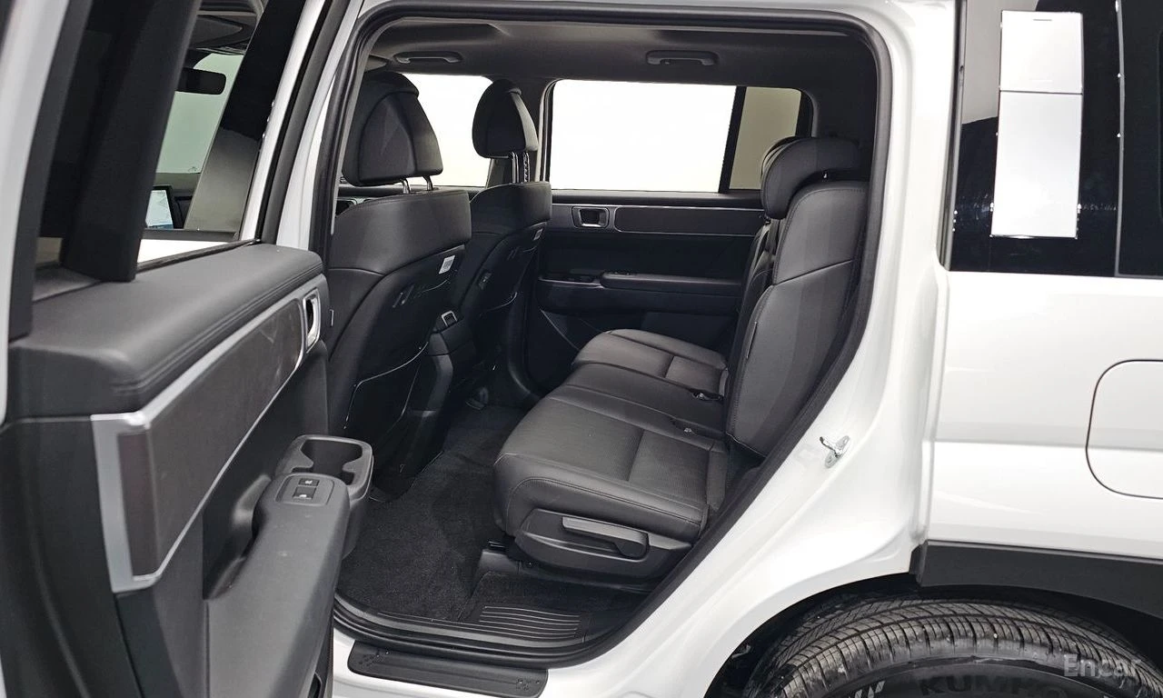 Hyundai Santa fe 1.6* HYBRID* EXCLUSIVE* ОБДУХВАНЕ* 360КАМЕРА* LANE, снимка 15 - Автомобили и джипове - 55313229