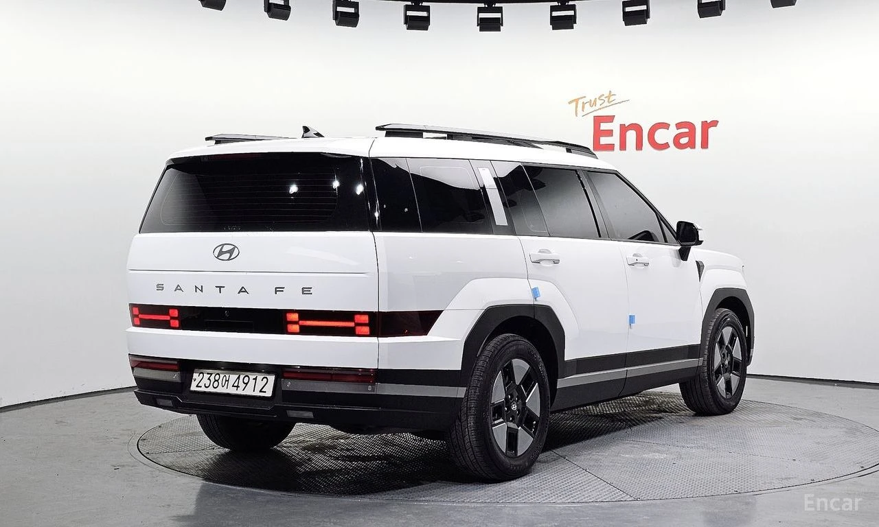 Hyundai Santa fe 1.6* HYBRID* EXCLUSIVE* ОБДУХВАНЕ* 360КАМЕРА* LANE, снимка 2 - Автомобили и джипове - 55313229