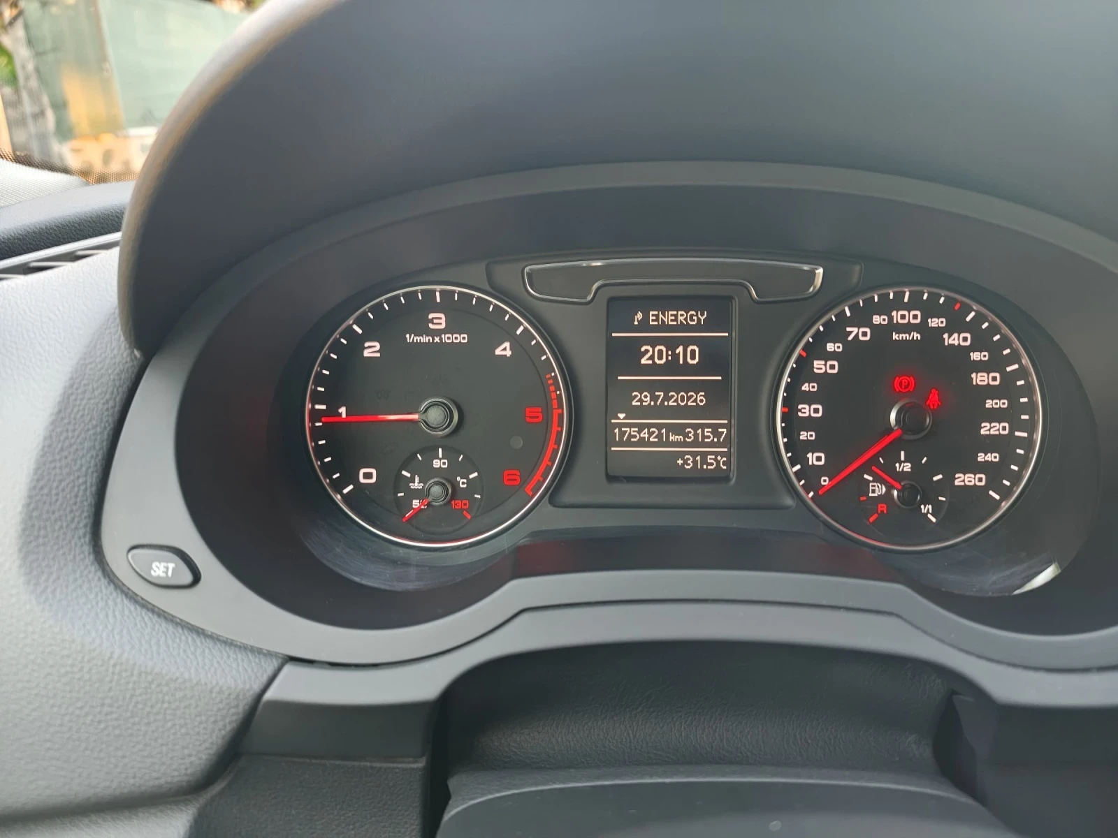 Audi Q3 S- Line, снимка 15 - Автомобили и джипове - 55468322