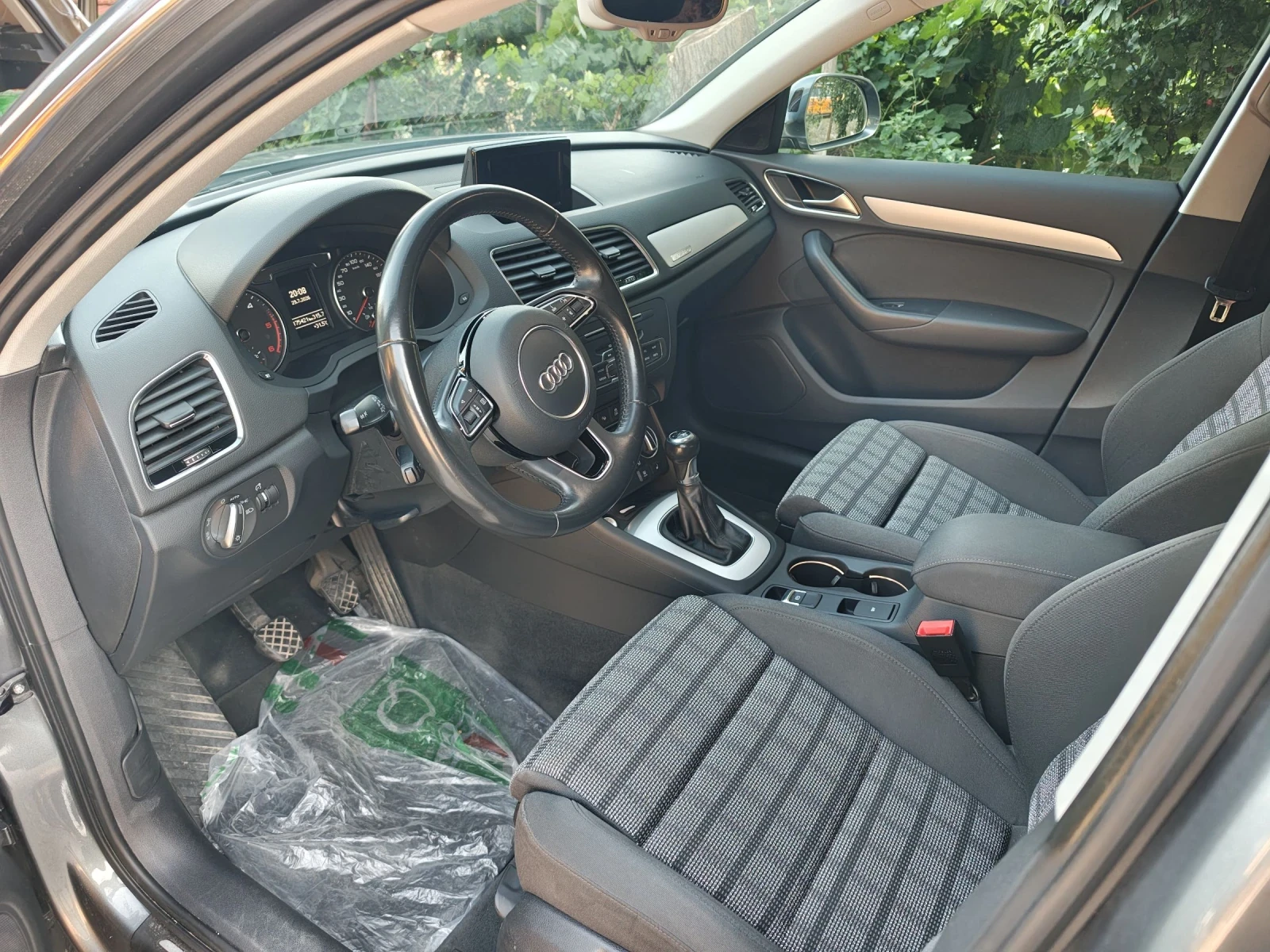 Audi Q3 S- Line, снимка 14 - Автомобили и джипове - 55468322