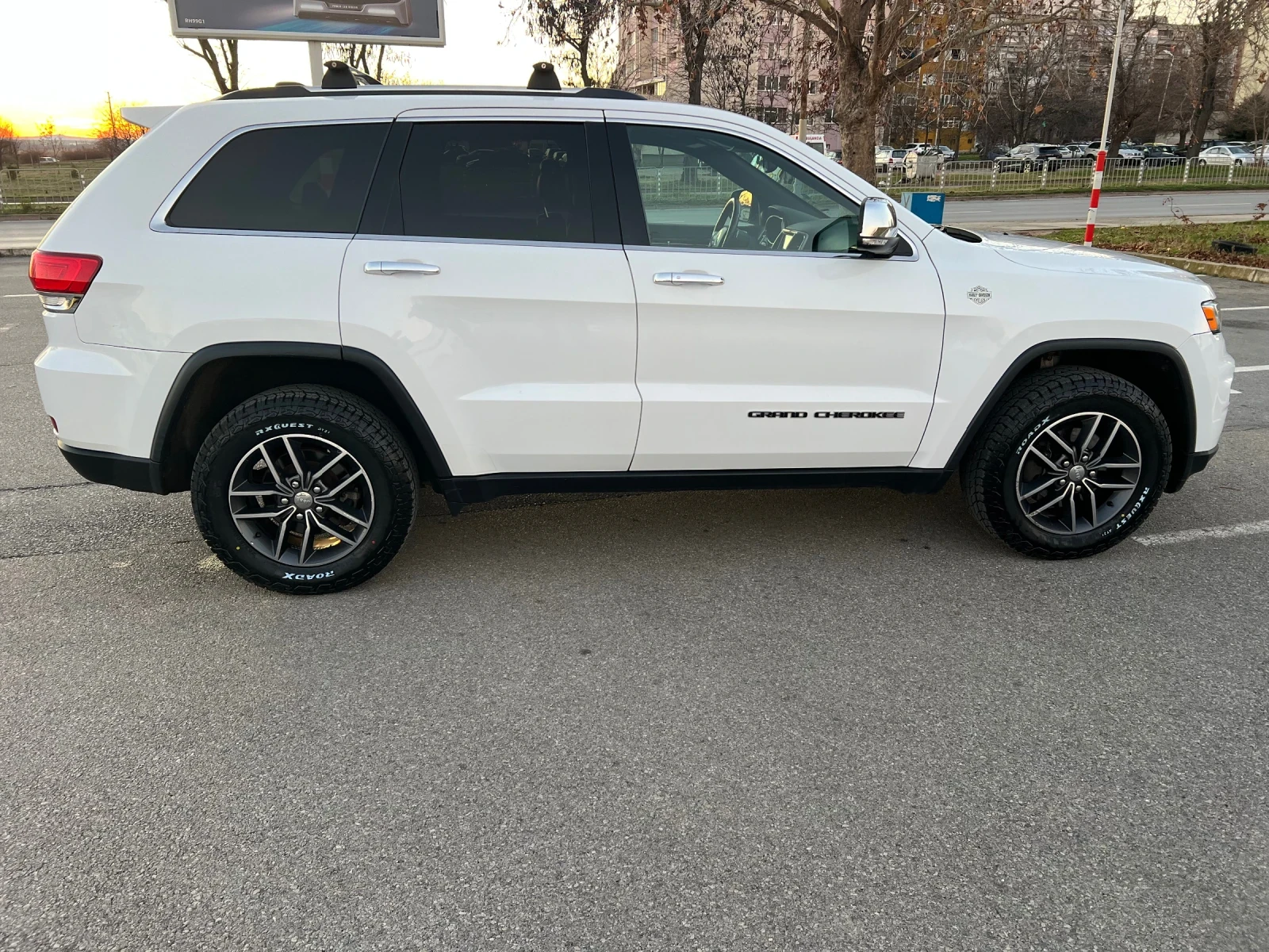 Jeep Grand cherokee LIMITED, снимка 2 - Автомобили и джипове - 55783928