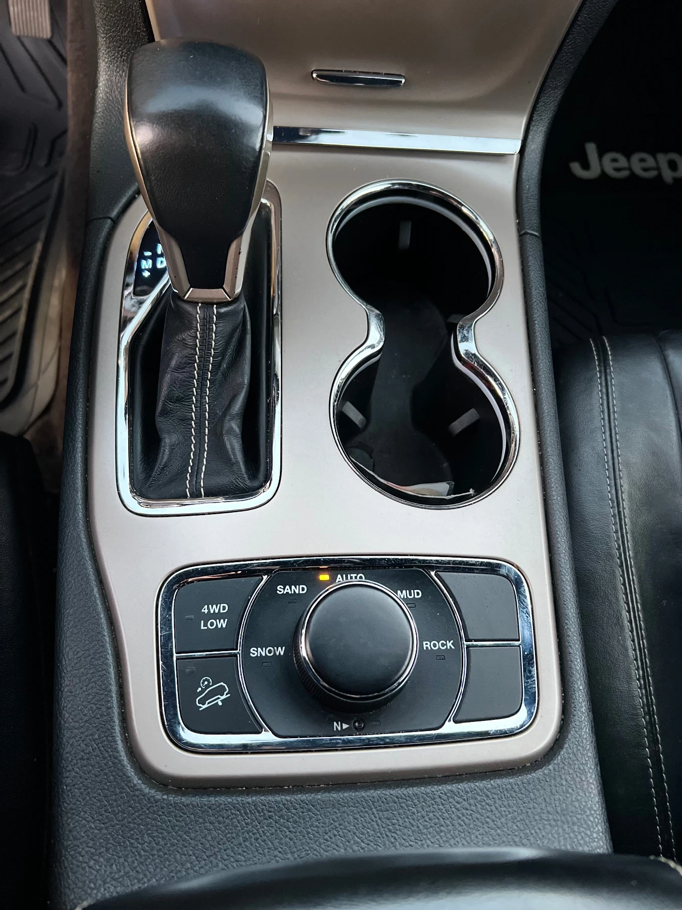 Jeep Grand cherokee LIMITED, снимка 7 - Автомобили и джипове - 55783928