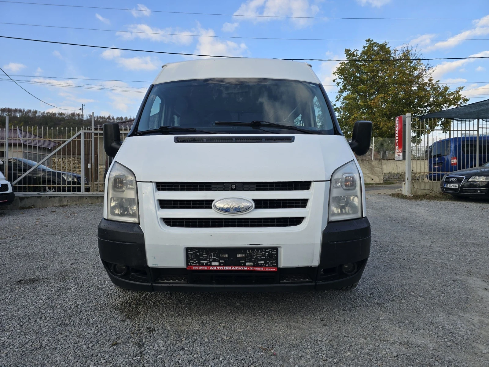 Ford Transit 2.2 8+ 1 - изображение 2