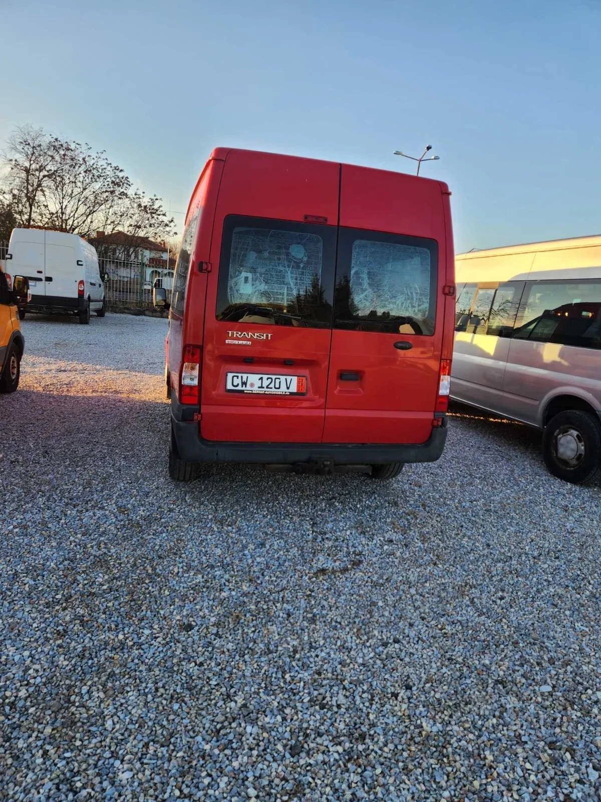 Ford Transit Transit 2.4 - изображение 3