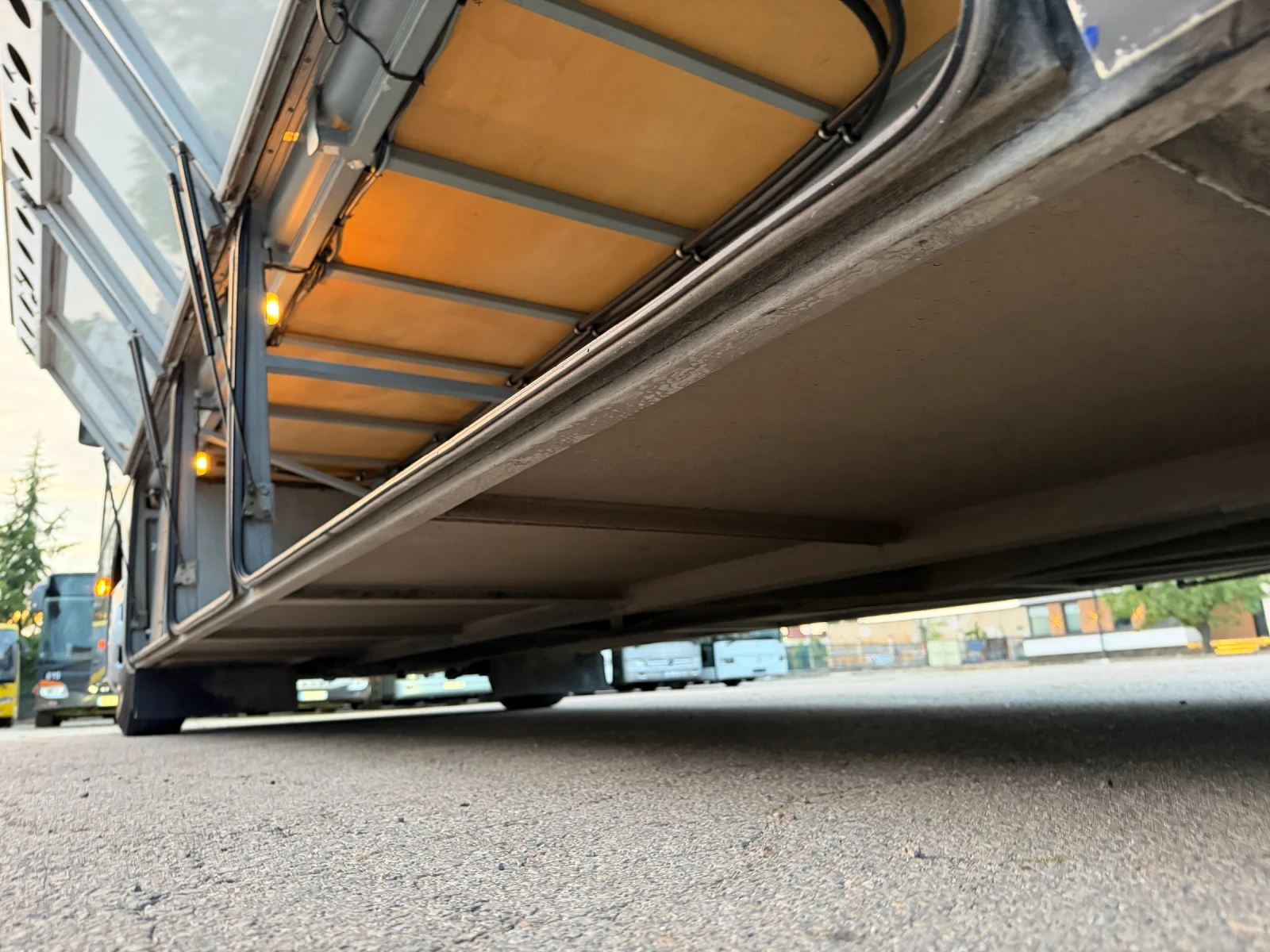 Setra S 315H KLIMA, 6-СКОРОСТИ Топ машина, снимка 13 - Бусове и автобуси - 54799692
