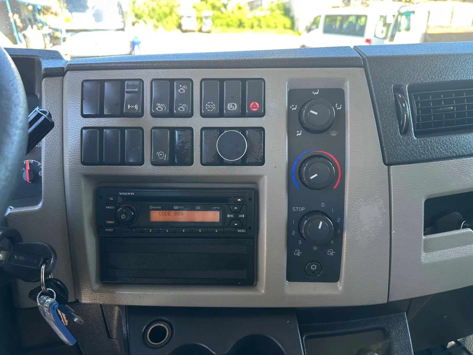 Volvo Fl 12.240* Климатик* 7.20м.* Е5* Toп, снимка 11 - Камиони - 54713771