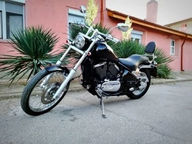     Kawasaki Vulcan 800