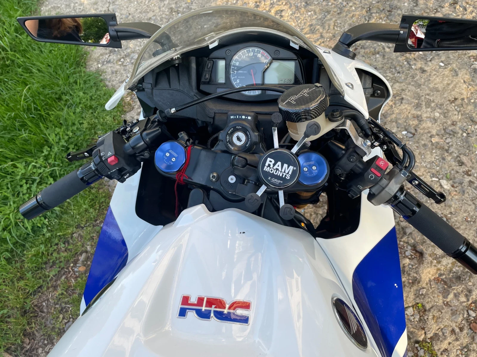 Honda Cbr 600RR - изображение 10