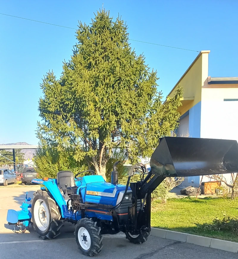 Трактор ISEKI