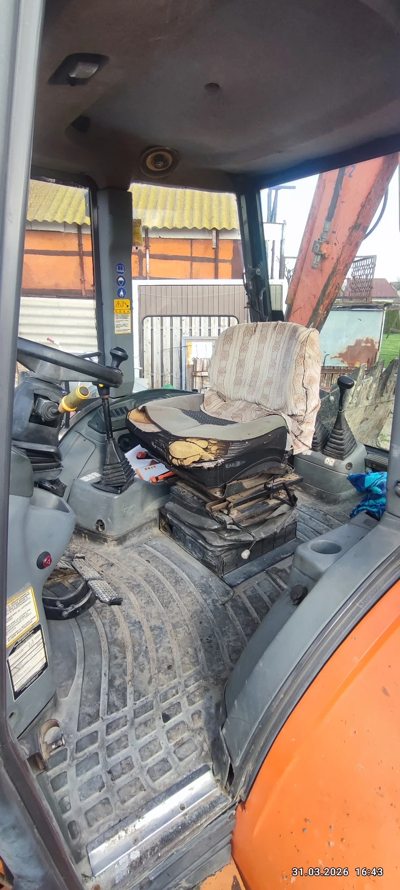 Багер FIAT Hitachi 200.2, снимка 3 - Индустриална техника - 54042778