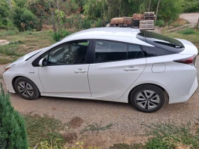 Toyota Prius Toyota Prius 1.8 hybrid газ, снимка 6