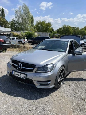 Mercedes-Benz C 300 AMG 4MATIC, снимка 2