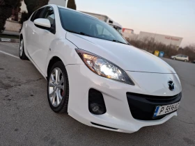 Mazda 3 1.6HDI 115hp * EURO 5 * КЛИМАТИК * РЕГИСТРИРАН * , снимка 2