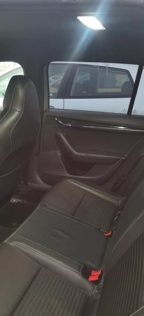 Skoda Octavia VRS 2.0 TDI, снимка 11