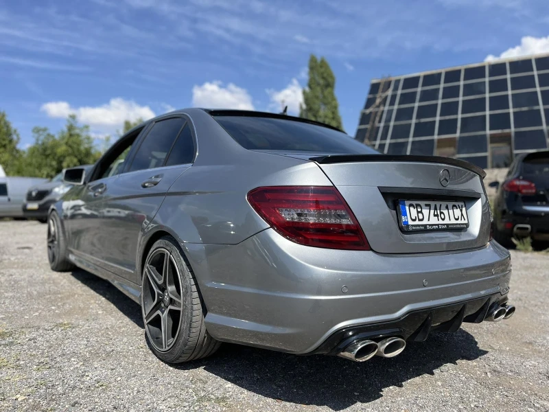 Mercedes-Benz C 300 AMG 4MATIC, снимка 4 - Автомобили и джипове - 47380992