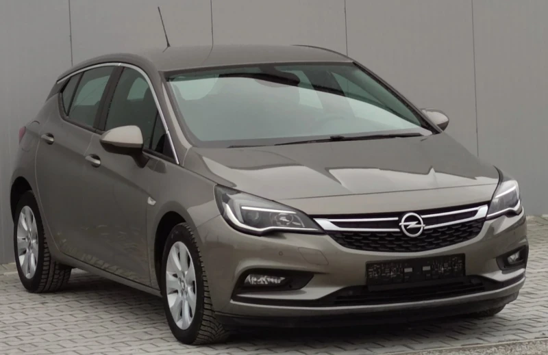 Opel Astra 1.6CDTI* 110к.с* , снимка 1 - Автомобили и джипове - 49236205