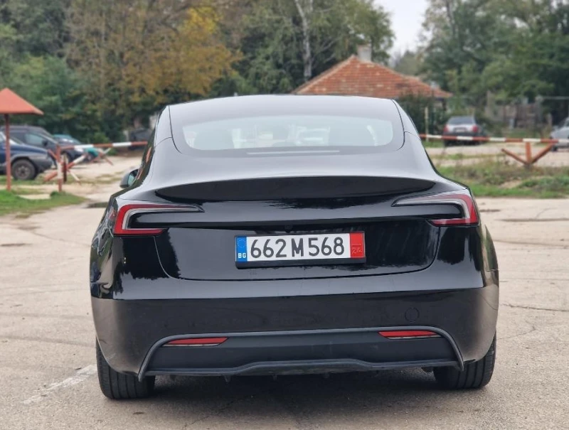 Tesla Model 3 Highland, снимка 9 - Автомобили и джипове - 47562565