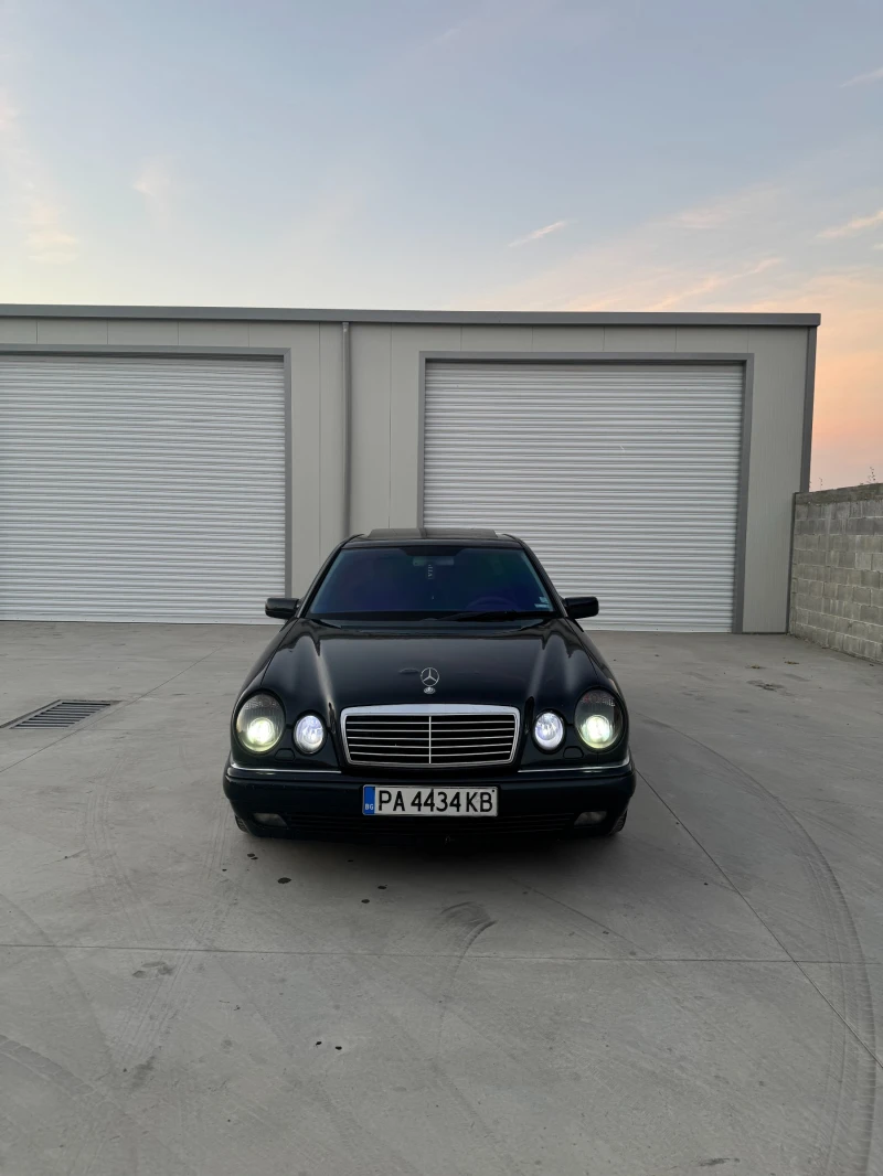 Mercedes-Benz E 430, снимка 2 - Автомобили и джипове - 47982969