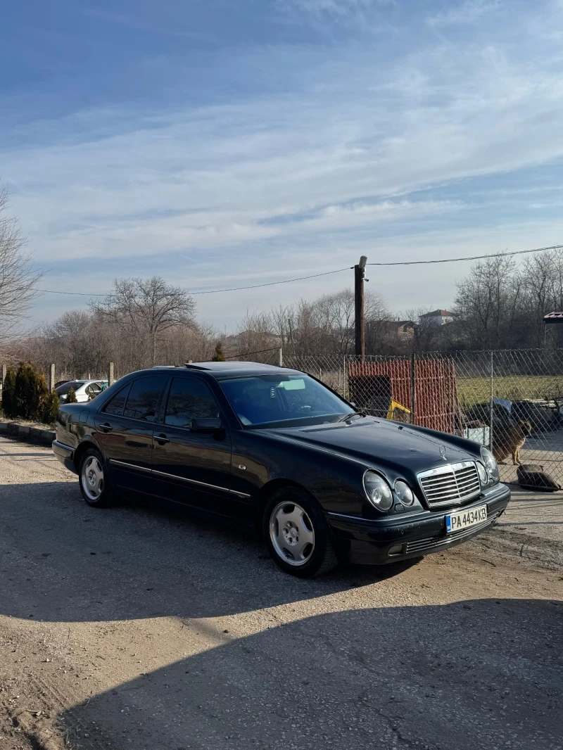 Mercedes-Benz E 430, снимка 14 - Автомобили и джипове - 47982969