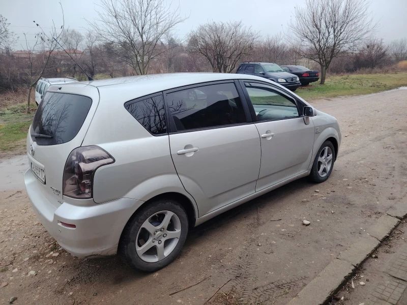 Toyota Corolla verso, снимка 7 - Автомобили и джипове - 48203839