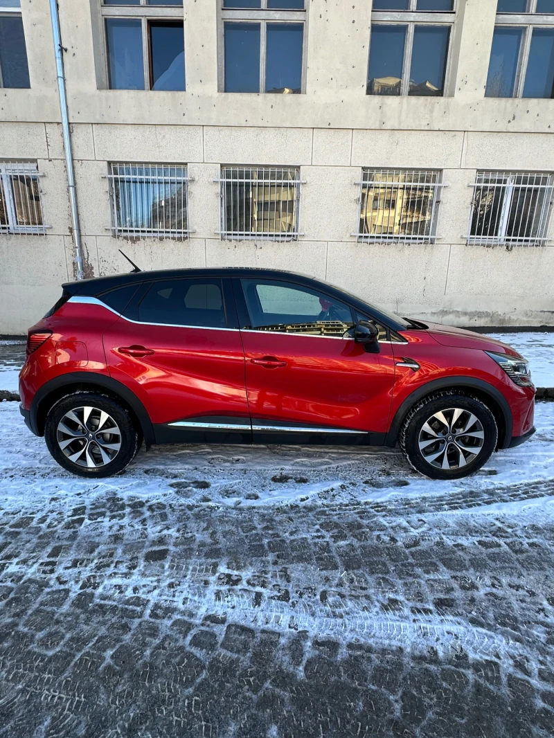 Renault Captur 1.3 TCe 140 к.с / предна и задна камера, снимка 3 - Автомобили и джипове - 48552216