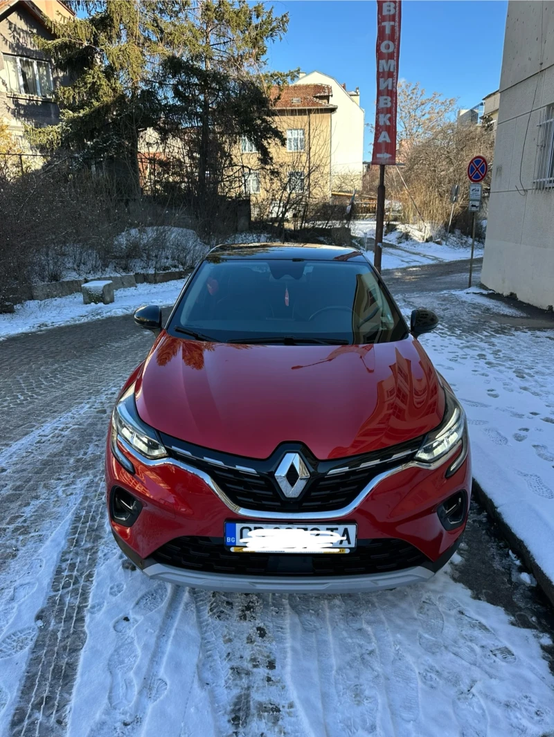 Renault Captur 1.3 TCe 140 к.с / предна и задна камера, снимка 2 - Автомобили и джипове - 48552216