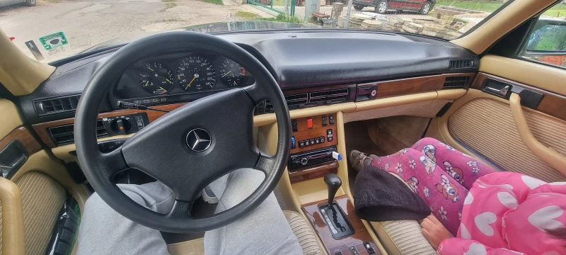 Mercedes-Benz 126 W126 380 SE, снимка 9 - Автомобили и джипове - 52204253