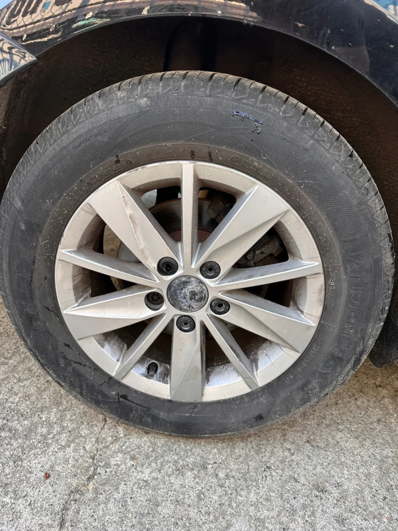 VW Golf Variant 1.6tdi , снимка 12 - Автомобили и джипове - 51899806