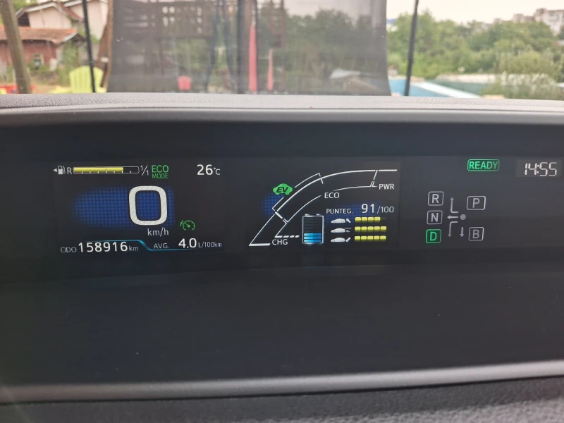 Toyota Prius Toyota Prius 1.8 hybrid газ, снимка 11 - Автомобили и джипове - 52655353