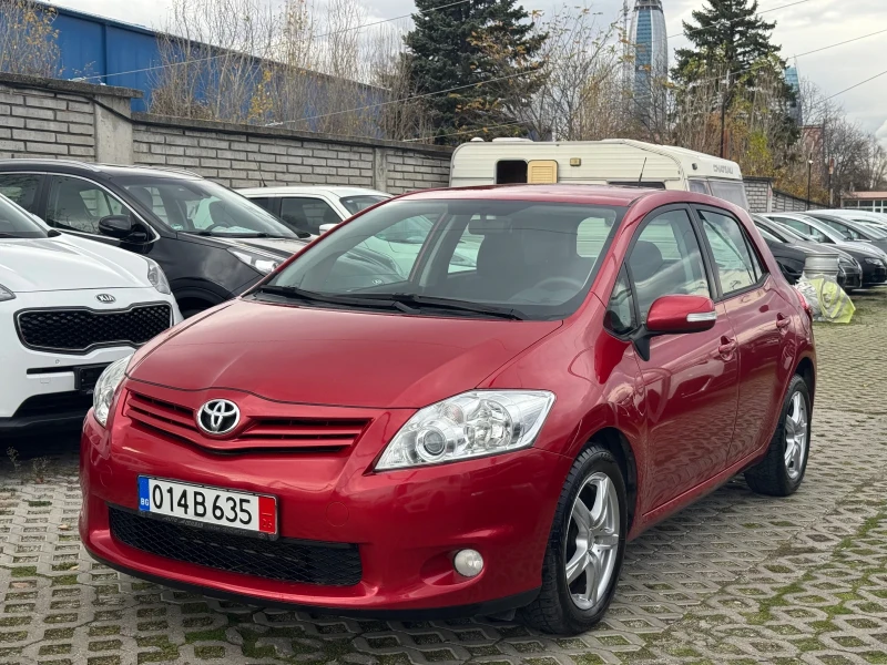 Toyota Auris 1.6 Benzin 132к.c. FACELIFT , снимка 2 - Автомобили и джипове - 52551602