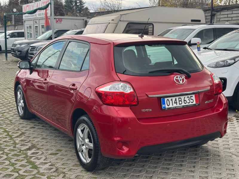 Toyota Auris 1.6 Benzin 132к.c. FACELIFT , снимка 7 - Автомобили и джипове - 52551602