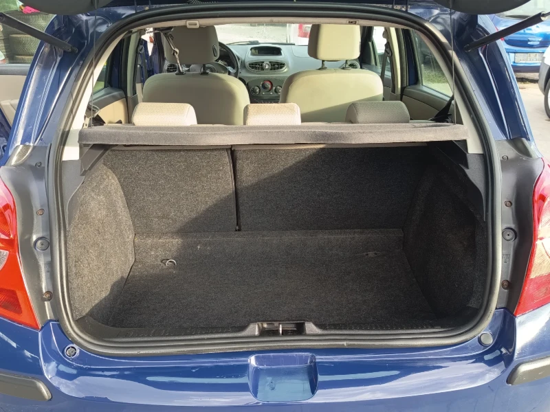 Renault Clio 1.5dci, снимка 11 - Автомобили и джипове - 52665218