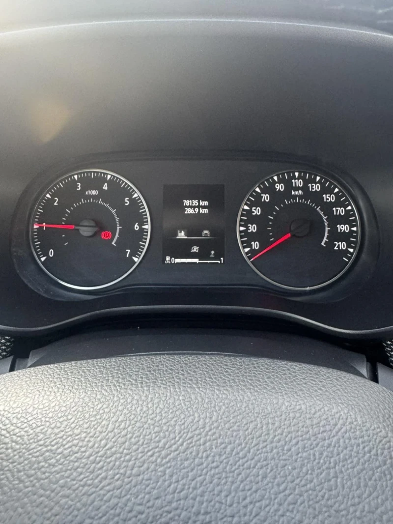 Dacia Jogger 1.0 Бензин/Газ, снимка 12 - Автомобили и джипове - 52830659