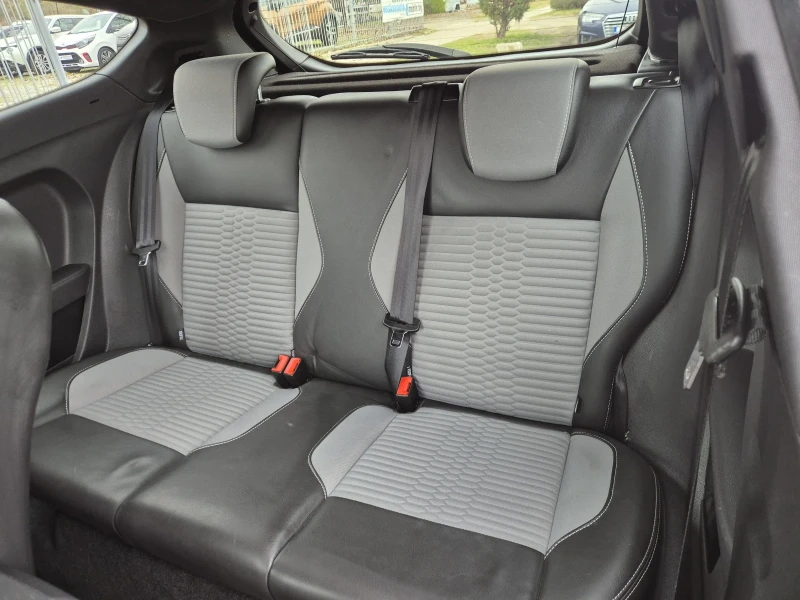Ford Fiesta 1.6Turbo ST, снимка 14 - Автомобили и джипове - 52875035