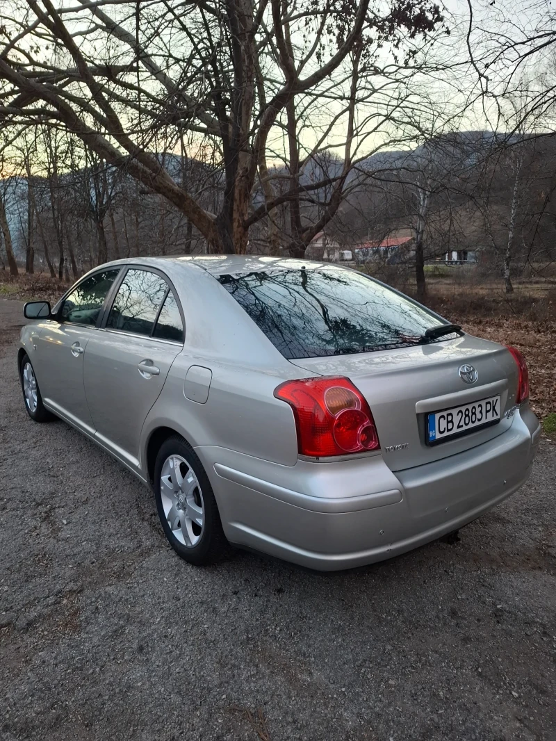 Toyota Avensis, снимка 4 - Автомобили и джипове - 52913829