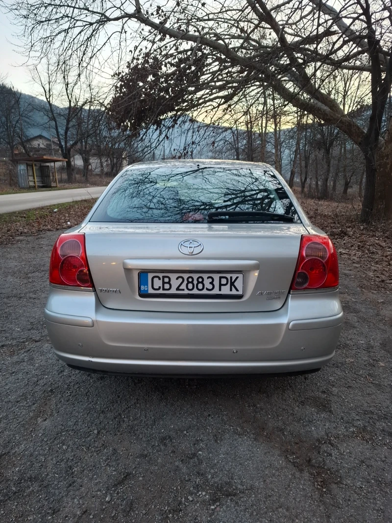Toyota Avensis, снимка 8 - Автомобили и джипове - 52913829