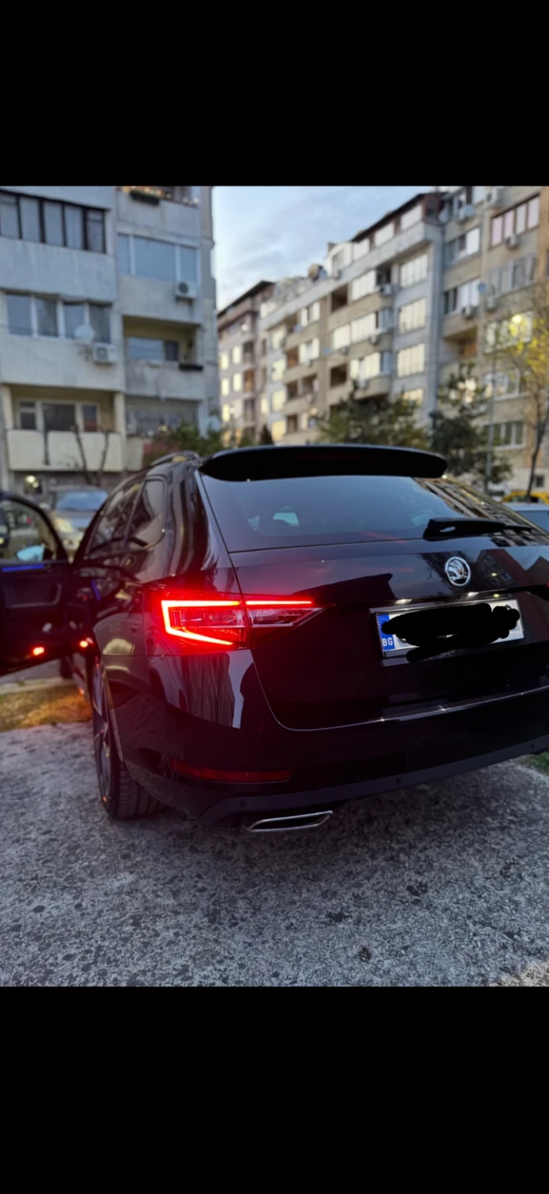 Skoda Superb 2.0TSI 280hp SPORTLINE, снимка 4 - Автомобили и джипове - 52972263