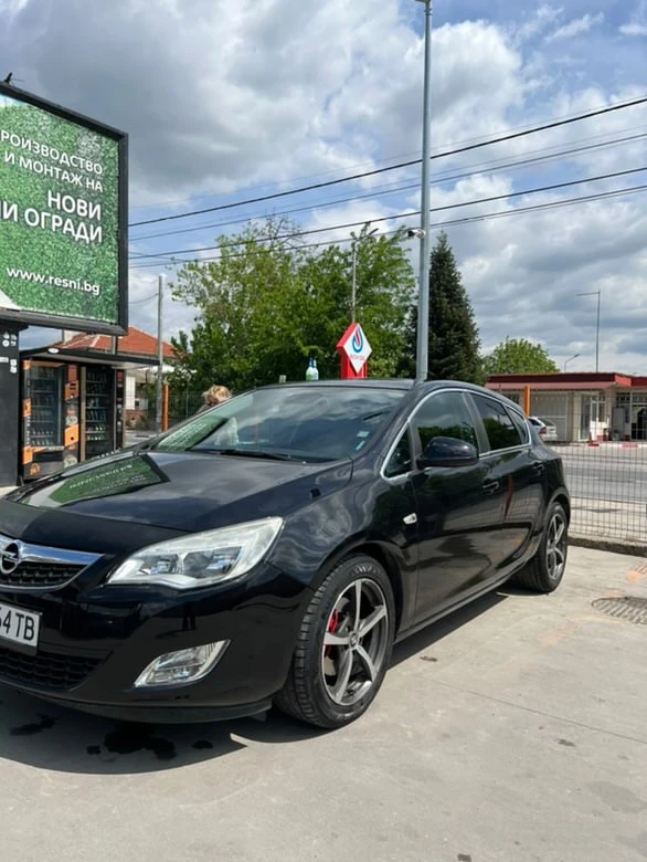 Opel Astra, снимка 2 - Автомобили и джипове - 47412219