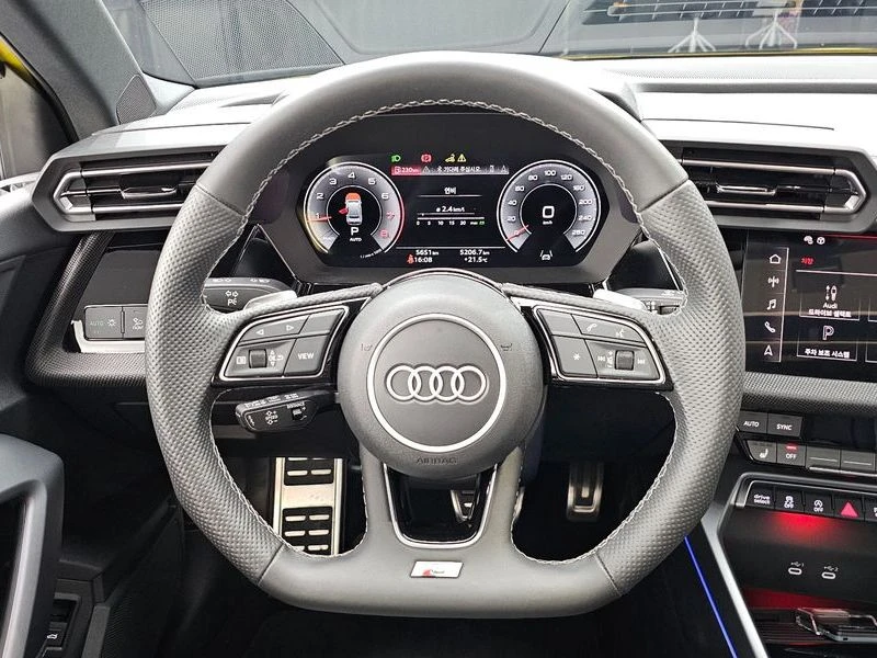 Audi A3 40 TFSI Quattro Premium| 190к.с.| ВКЛ.ТЕХНОТЕСТ, снимка 13 - Автомобили и джипове - 55402536