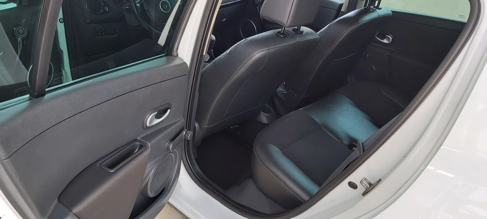 Renault Clio 1.5 DCI - изображение 9