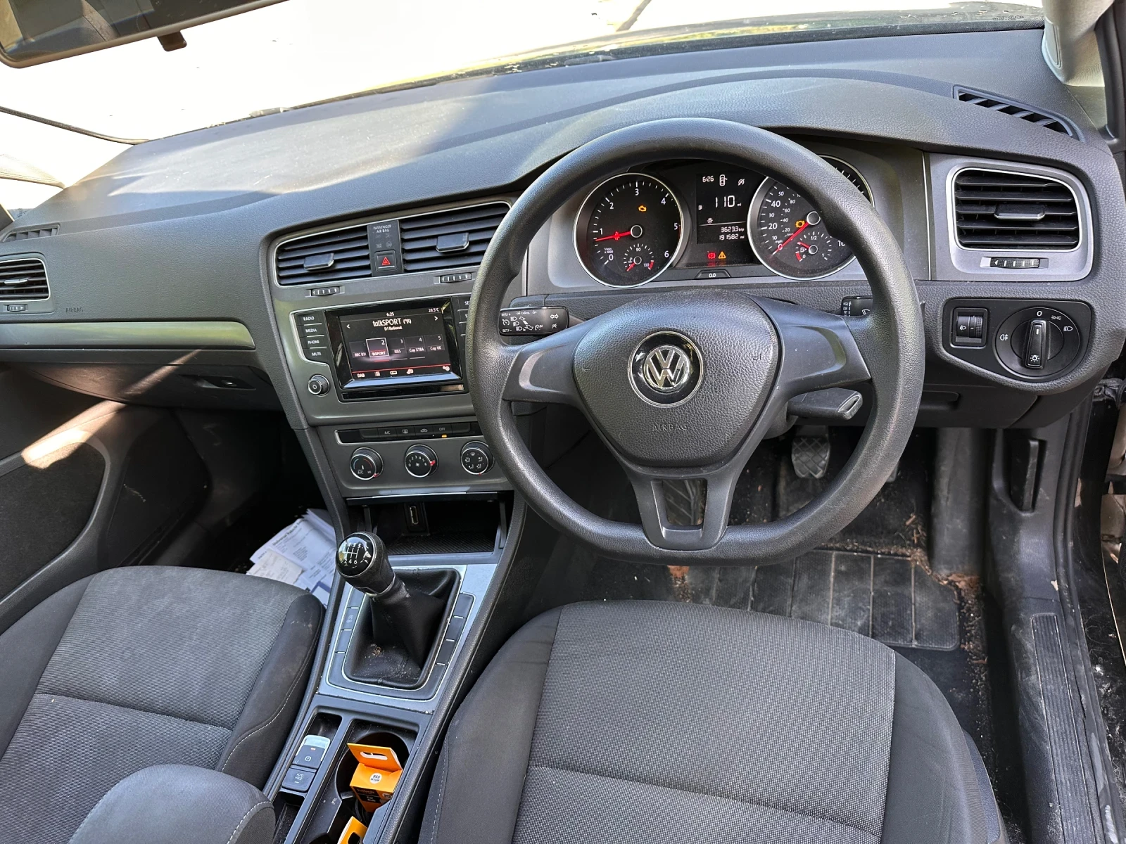 VW Golf Variant 1.6tdi  - изображение 7