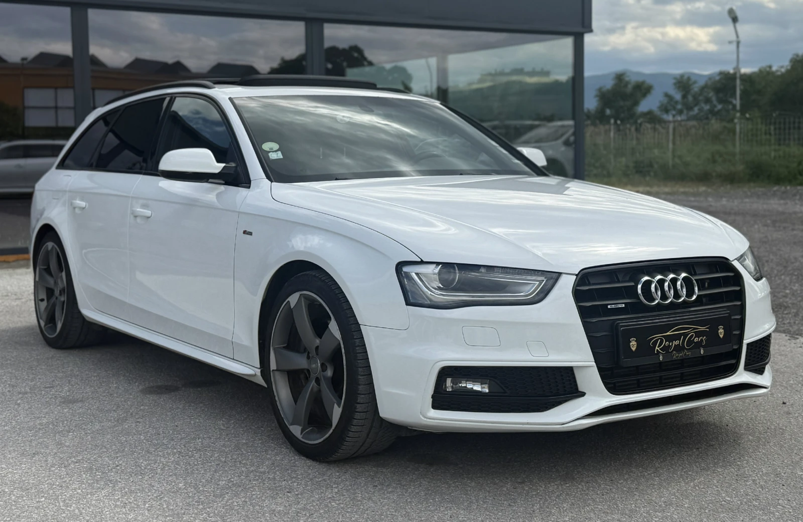 Audi A4 /S-line/Quattro/ПАНОРАМА/ - изображение 3
