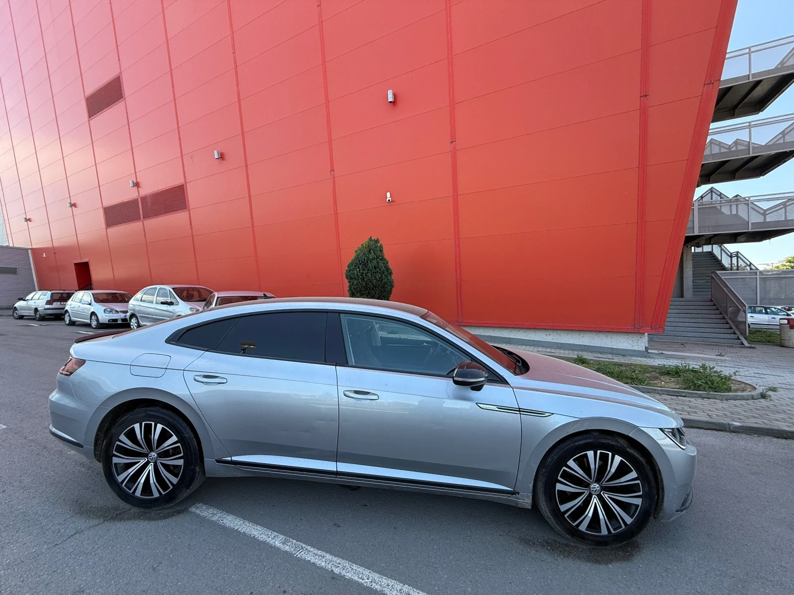 VW Arteon БАРТЕР* 2.0TDI* DSG* КОЖА*  - изображение 3